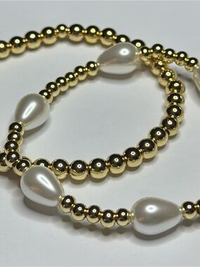 BramFam Beads Gold filled Bead Bracelets with White Teardrop Pearls by